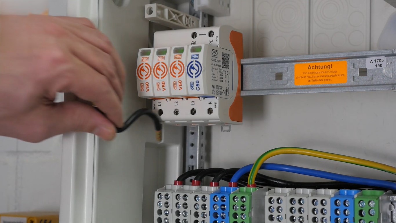 5 Tipe Surge Arrester OBO Bettermann, Kenali Keunggulan dan Karakteristiknya